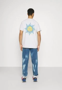 Mennace ST BARTS WAVE REGULAR - Print T-shirt - White -Mennace Shop Online 0fda9dd6314a4809bc45da75a12e9a98