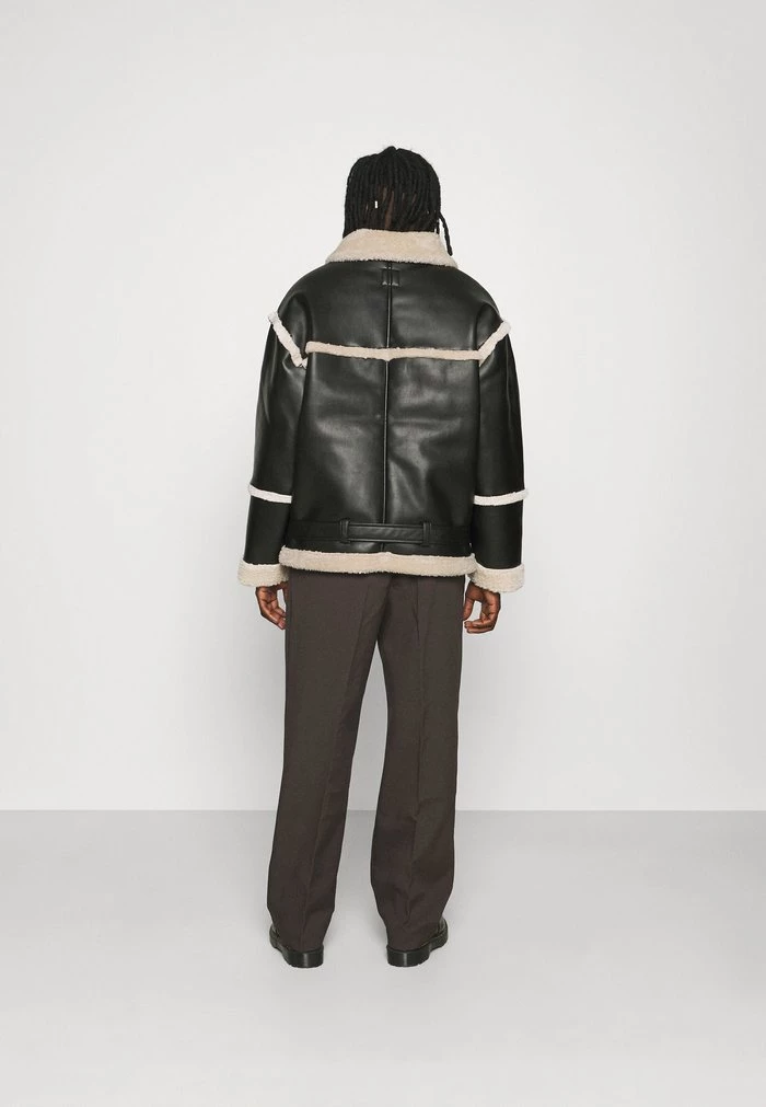 Mennace HENNESSEY EXPOSED SEAM AVIATOR JACKET - Faux Leather Jacket - Black 5 Mennace HENNESSEY EXPOSED SEAM AVIATOR JACKET - Faux Leather Jacket - Black - Image 3