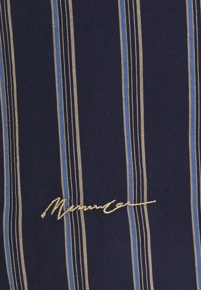 Mennace FINE PREPPY STRIPE PULL ON UNISEX - Shorts - Navy 5 Mennace FINE PREPPY STRIPE PULL ON UNISEX - Shorts - Navy - Image 3