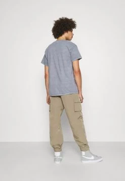 Mennace TECH TRACKSUIT BOTTOM - Cargo Trousers - Tan -Mennace Shop Online 1a6e8870fb8e4359ad8b9136a8d87853