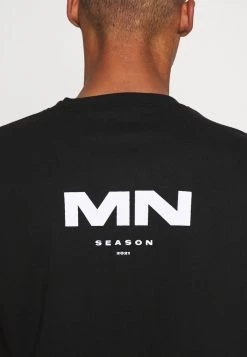 MENNACE SEASON 21 CAR REGULAR - Print T-shirt - Black 13 MENNACE SEASON 21 CAR REGULAR - Print T-shirt - Black -Mennace Shop Online 260c3e66b773486bb3a8f0fdd72819eb