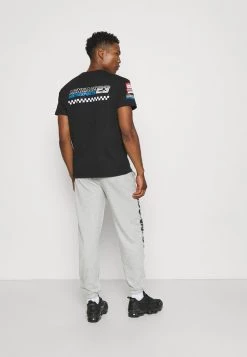 Mennace UNISEX LOGO REGULAR - Tracksuit Bottoms - Light Grey -Mennace Shop Online 289d44f954e544f2bc46afda52df0560