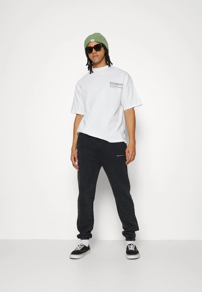 Mennace Tracksuit Bottoms - Black 4 Mennace Tracksuit Bottoms - Black - Image 2