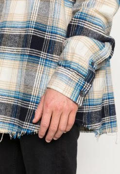 MENNACE RAW HEM CHECK SHACKET - Summer Jacket - Blue -Mennace Shop Online 355d54895e024bb9b862bfb93346c97c