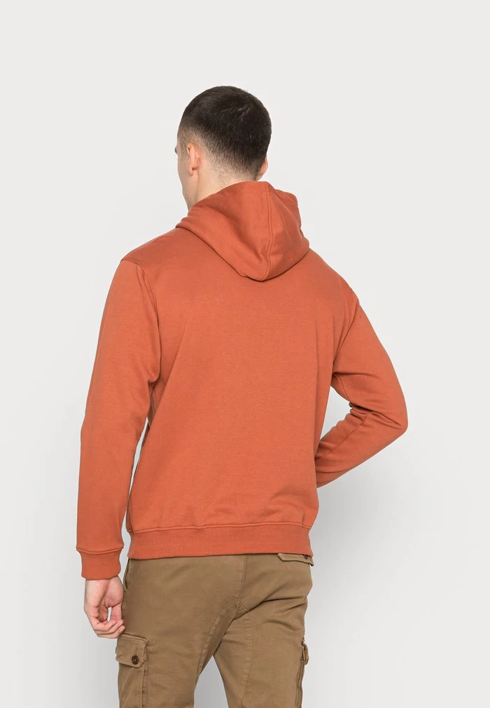 MENNACE ESSENTIAL HOODIE UNISEX - Hoodie - Burnt Orange 5 MENNACE ESSENTIAL HOODIE UNISEX - Hoodie - Burnt Orange - Image 3
