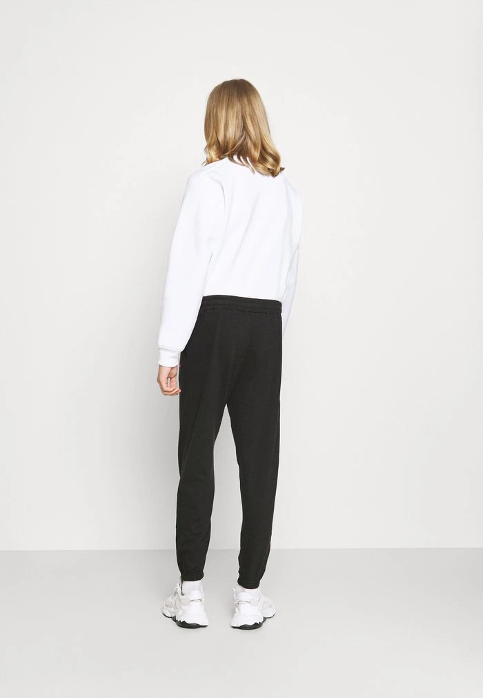 Mennace ESSENTIAL REGULAR JOGGER UNISEX - Tracksuit Bottoms - Black 5 Mennace ESSENTIAL REGULAR JOGGER UNISEX - Tracksuit Bottoms - Black - Image 3