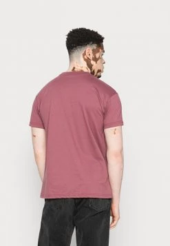 MENNACE UNISEX ESSENTIAL REGULAR - Basic T-shirt - Burgundy -Mennace Shop Online 52a9c89452c941a3adfe5ecfe65a2b61