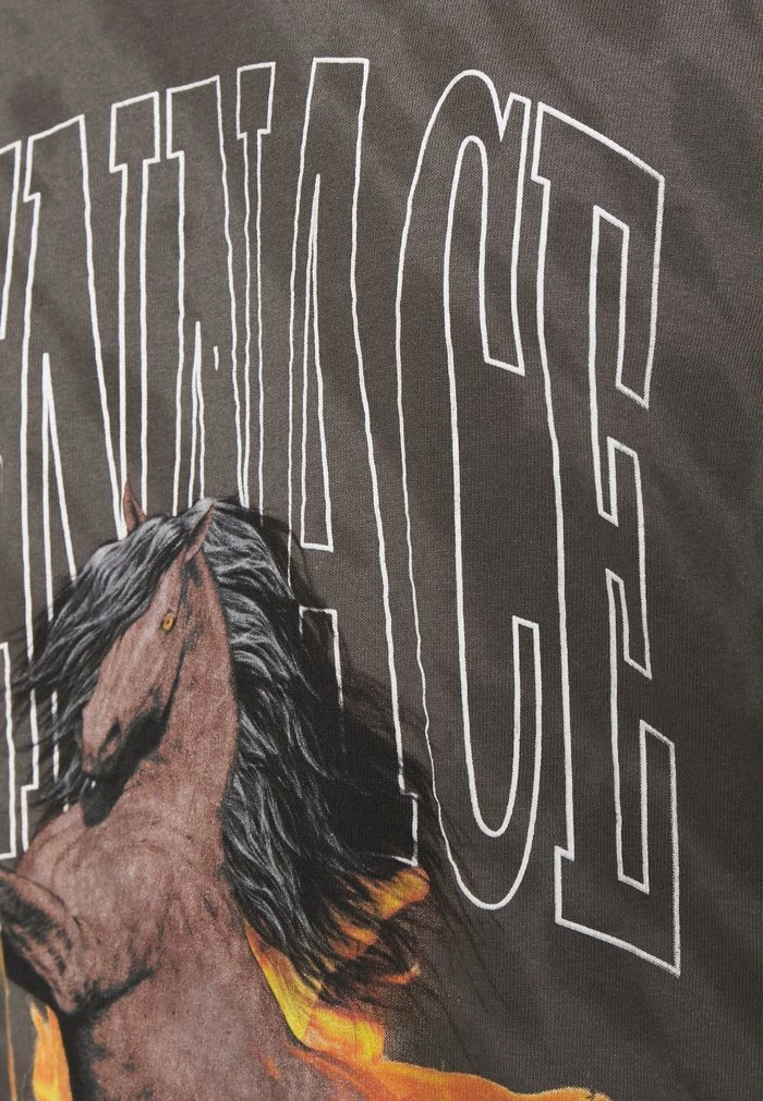 Mennace FLAMING STEED TIE DYE - Print T-shirt - Grey 8 Mennace FLAMING STEED TIE DYE - Print T-shirt - Grey - Image 6