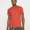 Mennace ESSENTIAL - Print T-shirt - Burnt Orange 2 Mennace ESSENTIAL - Print T-shirt - Burnt Orange -Mennace Shop Online 6936951827804c998ddbe7d8105848f7