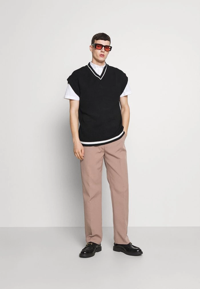 Mennace EVIAN STRAIGHT LEG SUIT TROUSER - Trousers - Stone 4 Mennace EVIAN STRAIGHT LEG SUIT TROUSER - Trousers - Stone - Image 2