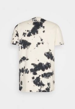 Mennace Print T-shirt - White -Mennace Shop Online 74f4d69b17da4dd4af20b342fcf1248a