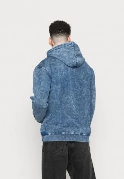 MENNACE WASHED BADGE HOODIE UNISEX - Hoodie - Blue -Mennace Shop Online 799b5285642f41a9b9eabc289d5519ba