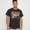Mennace ROSEBOWL BASKET OF ROSES - Print T-shirt - Washed Black -Mennace Shop Online 7afcc364a1224044a74c52accb62d541