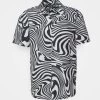 Mennace Shirt - Multi