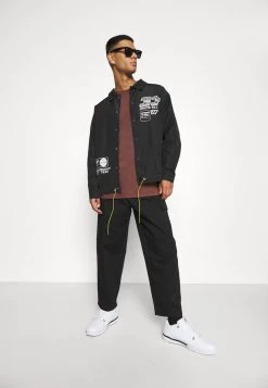 Mennace Shop Online -Mennace Shop Online 810b5a44e23c4315ae6083b0142e51f3