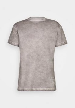 Mennace ON THE RUN PIGMENT DYE UNISEX - Print T-shirt - Dark Grey 13 Mennace ON THE RUN PIGMENT DYE UNISEX - Print T-shirt - Dark Grey -Mennace Shop Online 86b471936be74f9bb94f801819fa6443