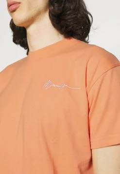 Mennace ESSENTIAL UNISEX - Print T-shirt - Peach -Mennace Shop Online 890cfda7a85e4ae8918db81f9c39724b