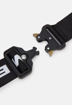 Mennace HEAVY CLIP BODY POUCH BAG UNISEX - Bum Bag - Black -Mennace Shop Online 89e22e29659344ccb64460150ac18980