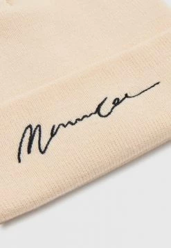 Mennace SIGNATURE BEANIE UNISEX - Beanie - Off White -Mennace Shop Online 8bd2b824eb854b6ca793e0445c0afd15