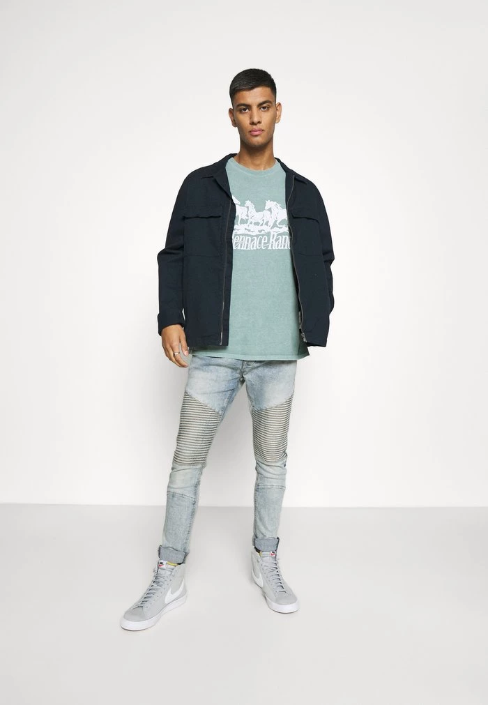 Mennace ROSEBOWL RANCH REGULAR - Print T-shirt - Light Blue 4 Mennace ROSEBOWL RANCH REGULAR - Print T-shirt - Light Blue - Image 2