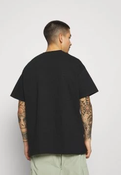 Mennace BURNING HOOP - Print T-shirt - Black -Mennace Shop Online 90b7167de6884de19c312d884a2e0b92