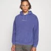 Mennace MULTI DISTORT - Sweatshirt - Blue 1 Mennace MULTI DISTORT - Sweatshirt - Blue -Mennace Shop Online 9b18313df08f4ed0bedbf4c3dc2e2e84