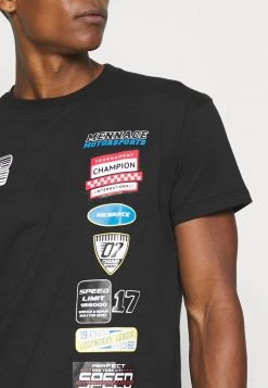 Mennace PETROL BADGE REGULAR UNISEX - Print T-shirt - Black -Mennace Shop Online 9c28abaa45bf4a6898394f99eb723eb3