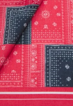 Mennace PATCHWORK PAISLEY BANDANA UNISEX - Foulard - Red 8 Mennace PATCHWORK PAISLEY BANDANA UNISEX - Foulard - Red -Mennace Shop Online a6764e83bb0a43689f9a2a6445350eb8