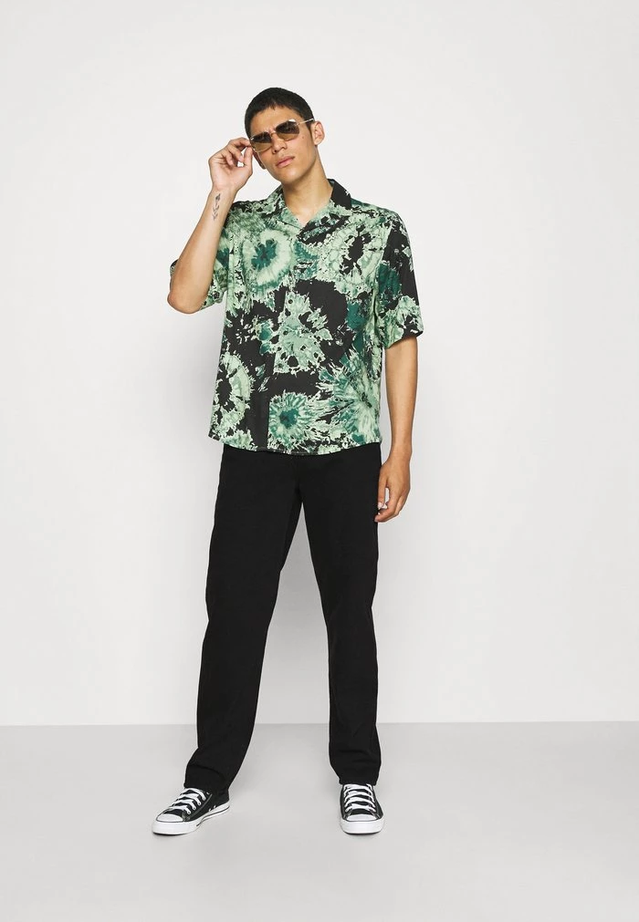 Mennace PETROL HEAD - Straight Leg Jeans - Black 4 Mennace PETROL HEAD - Straight Leg Jeans - Black - Image 2