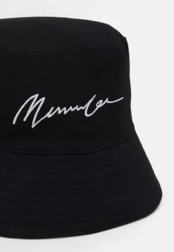 Mennace SIGNATURE BUCKET HAT SIGNATURE UNISEX - Hat - Black -Mennace Shop Online ae0fa9485bf34546bd071bbb300e973b