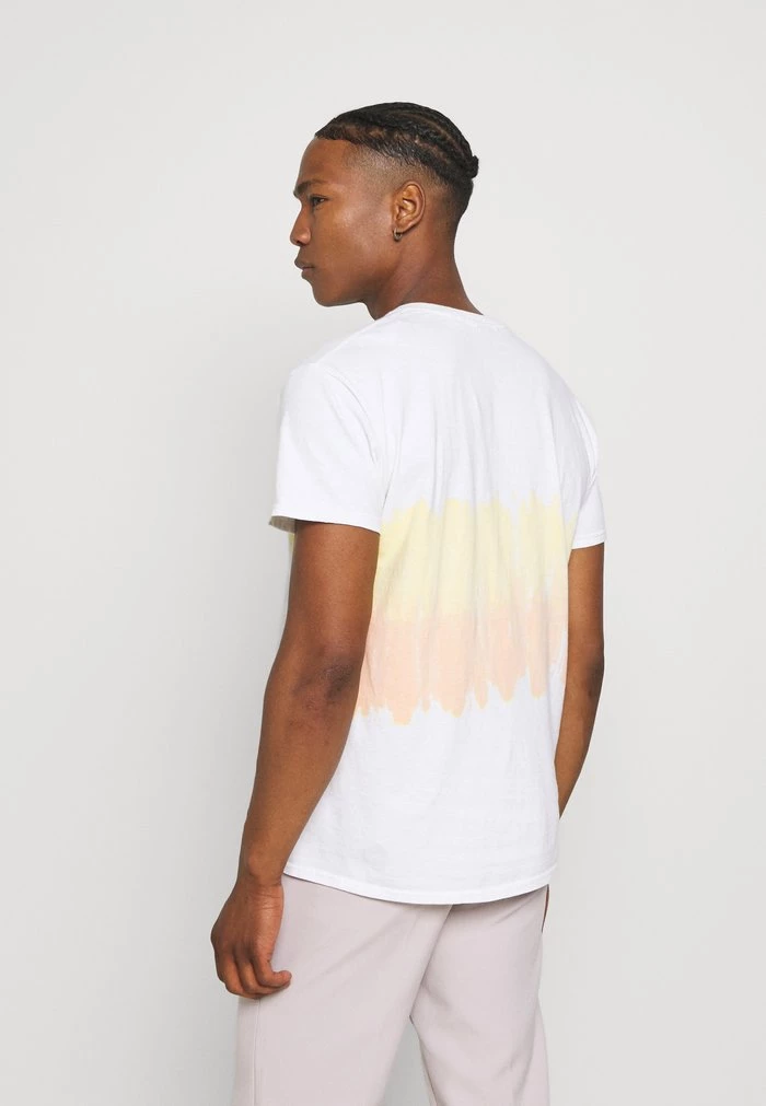 Mennace HAVANA TIE DYE SHIRT - Print T-shirt - White 5 Mennace HAVANA TIE DYE SHIRT - Print T-shirt - White - Image 3