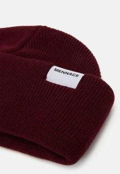 Mennace MINI ROLL BEANIE WITH TAB UNISEX - Beanie - Wine -Mennace Shop Online b431b821c8dc4904a58121359383652e