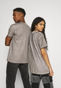 Mennace ON THE RUN PIGMENT DYE UNISEX - Print T-shirt - Dark Grey 11 Mennace ON THE RUN PIGMENT DYE UNISEX - Print T-shirt - Dark Grey -Mennace Shop Online d07b4243a79944899c75243d9464946e