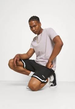 Mennace TAPED BASKETBALL - Shorts - Black -Mennace Shop Online d919c4abda1d4da59057a3666c2df94e