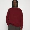 Mennace HENNESSEY BOUCLE KNIT - Jumper - Burgundy 2 Mennace HENNESSEY BOUCLE KNIT - Jumper - Burgundy -Mennace Shop Online f587ec6492d24221998296603e496ab9