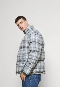 Mennace EVIAN CHECK PUFFER JACKET - Winter Jacket - Blue 12 Mennace EVIAN CHECK PUFFER JACKET - Winter Jacket - Blue -Mennace Shop Online f8ce29aaf22646bc8957e1f1ee497c1c