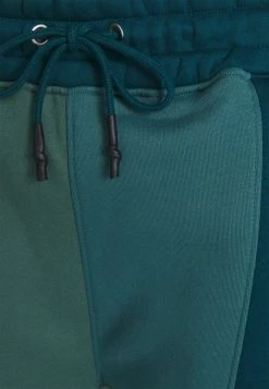 Mennace PATCHWORK JOGGER - Tracksuit Bottoms - Green 9 Mennace PATCHWORK JOGGER - Tracksuit Bottoms - Green -Mennace Shop Online fefd6c08e658483b932bd556586a43b8